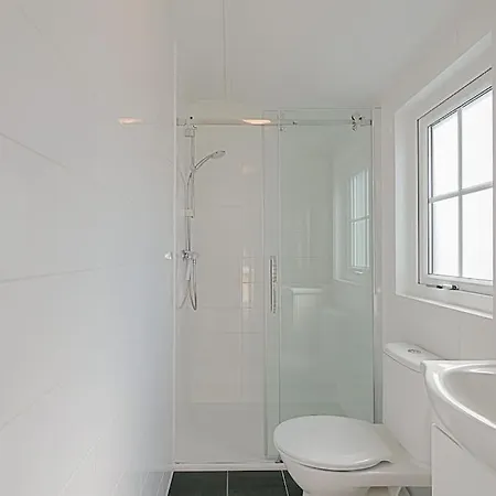 Luttikduin Nr 17 - Aan Zee Dağ evi